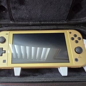 Nintendo Switch Lite Zelda Edition